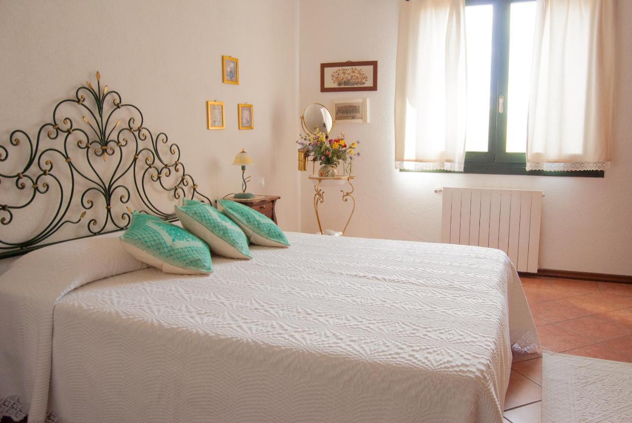 Villa Aurora Ольбія Екстер'єр фото